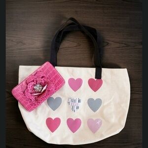 Elle breast, cancer, awareness Canvas Heart Print Tote Bag with Pink Wallet